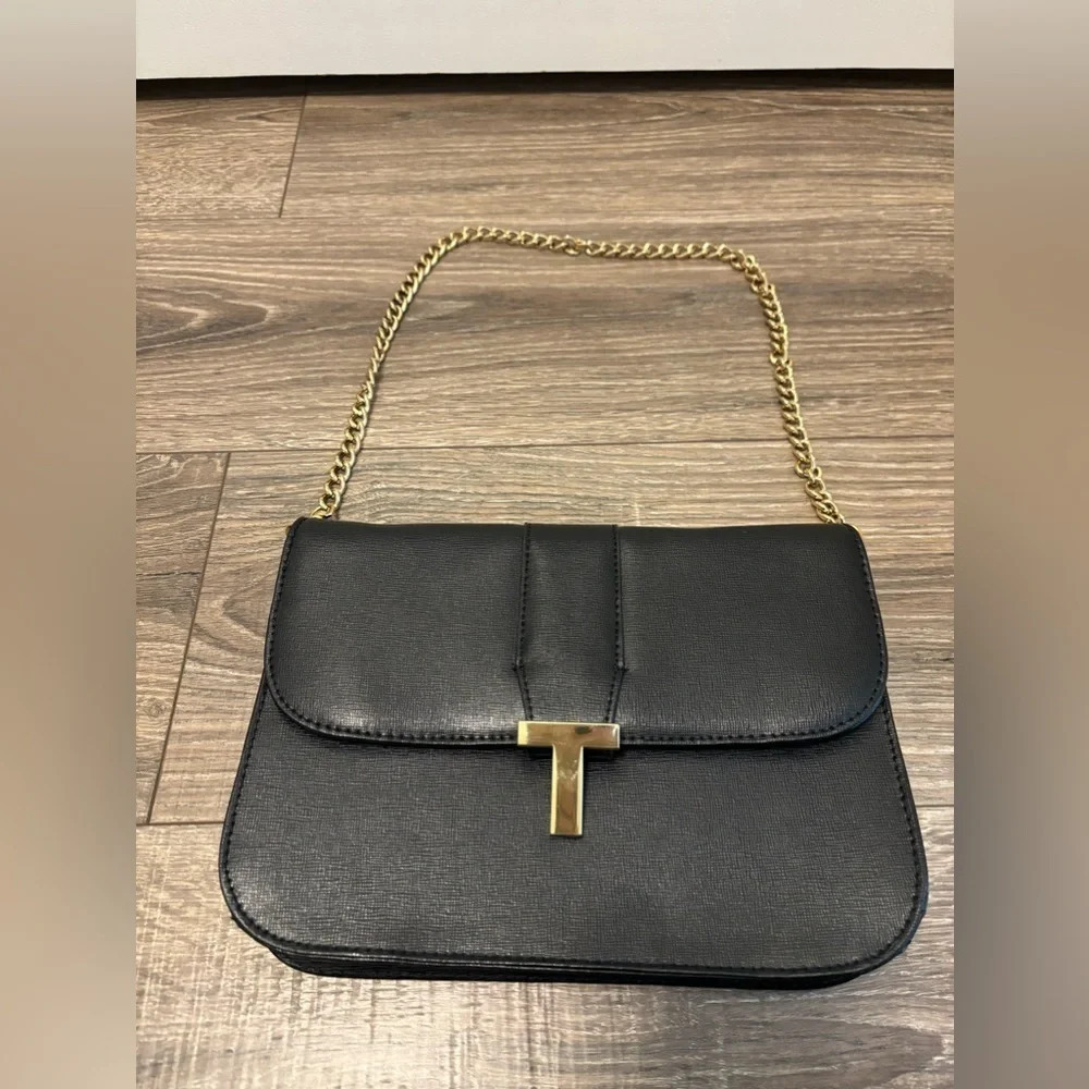 C Wonder Black Gold Chain T Shoulder Bag